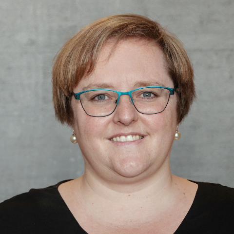 Corinne Gnos